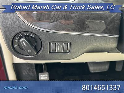 2011 Chrysler Town & Country Limited   - Photo 17 - Payson, UT 84651