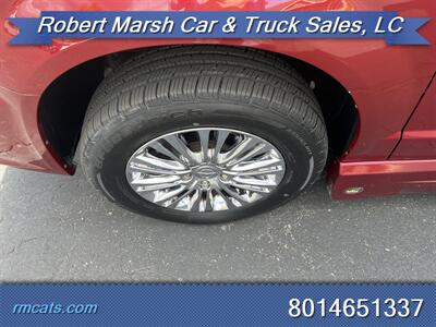 2011 Chrysler Town & Country Limited   - Photo 30 - Payson, UT 84651