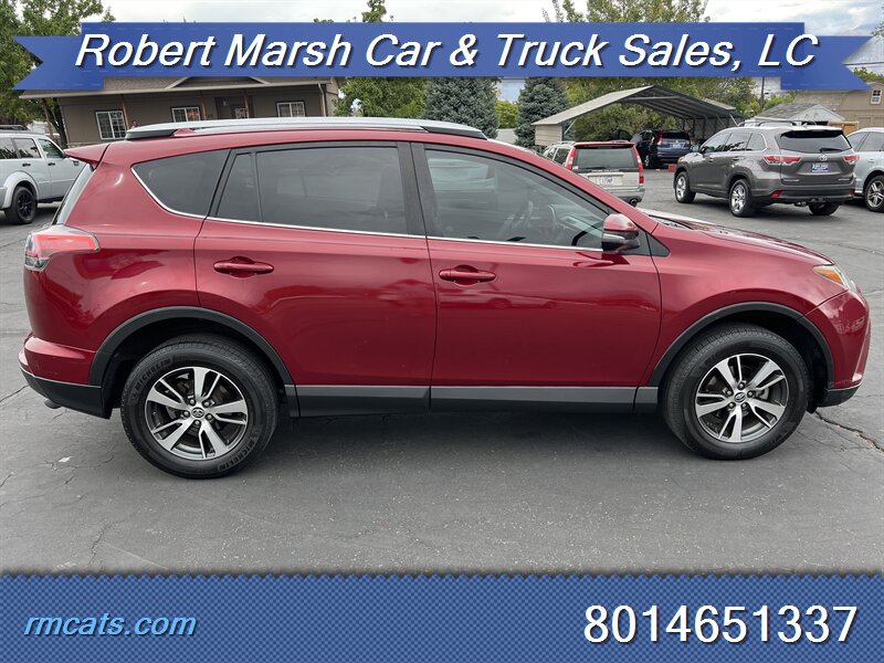 2018 Toyota RAV4 XLE photo 5