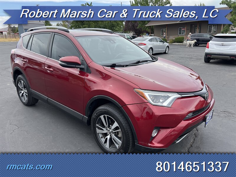 2018 Toyota RAV4 XLE photo 6