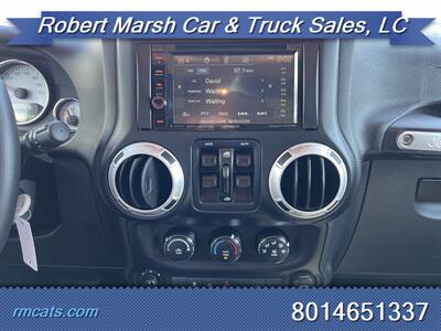 2015 Jeep Wrangler Unlimited Sahara   - Photo 17 - Payson, UT 84651