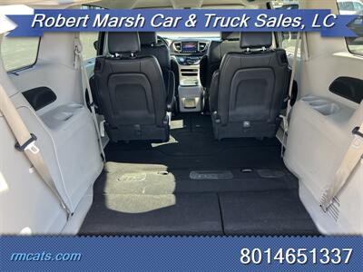 2017 Chrysler Pacifica Touring-L   - Photo 16 - Payson, UT 84651