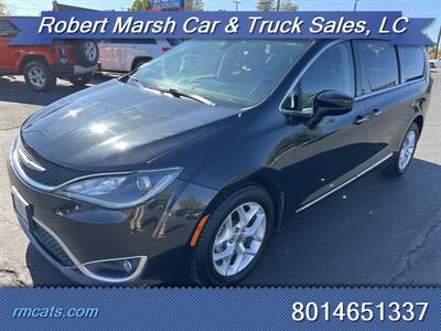 2017 Chrysler Pacifica Touring-L   - Photo 9 - Payson, UT 84651