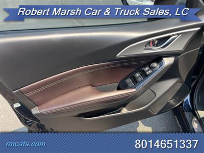 2017 Mazda Mazda3 Touring   - Photo 11 - Payson, UT 84651