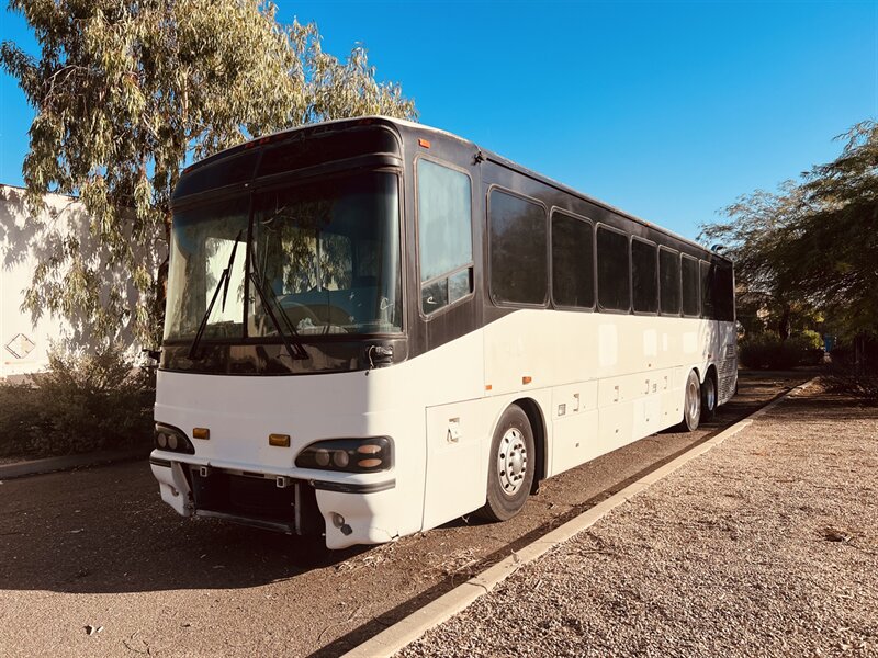 2004 BLUE BIRD 4000 Express 4000  Bus - Photo 1 - Tempe, AZ 85282