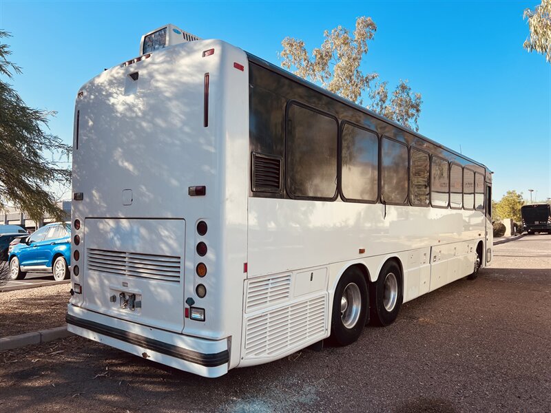 2004 BLUE BIRD 4000 Express 4000  Bus - Photo 5 - Tempe, AZ 85282