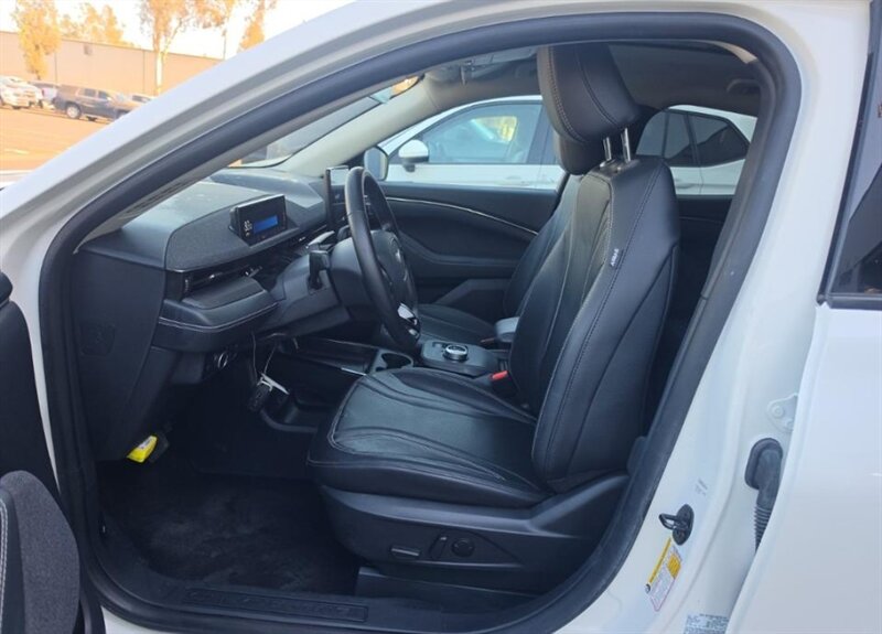 2024 Ford Mustang Mach-E Premium - Photo 2 - Tempe, AZ 85282