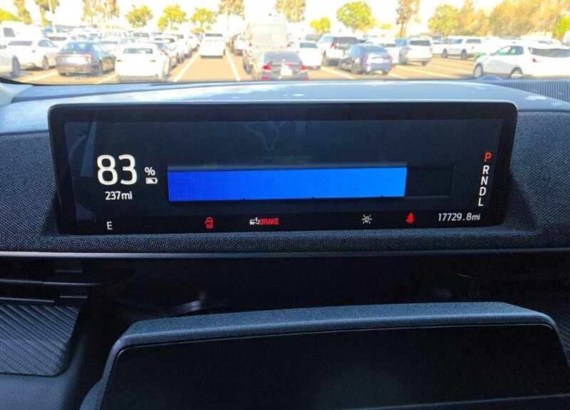 2024 Ford Mustang Mach-E Premium - Photo 10 - Tempe, AZ 85282