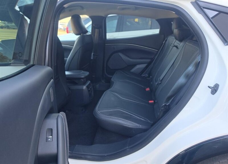 2024 Ford Mustang Mach-E Premium - Photo 8 - Tempe, AZ 85282