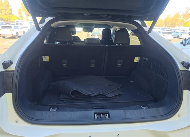 2024 Ford Mustang Mach-E Premium - Photo 15 - Tempe, AZ 85282
