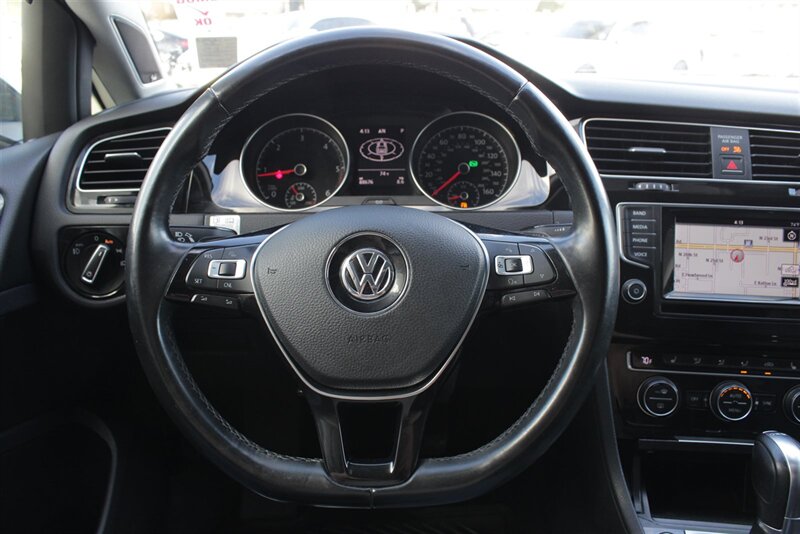 2015 Volkswagen Golf SportWagen SEL   - Photo 21 - Tempe, AZ 85282