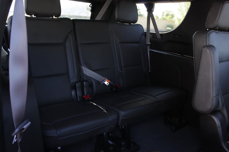 2024 GMC Yukon XL Denali - Photo 27