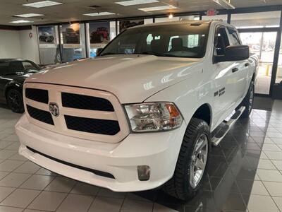 2014 RAM 1500 Express-CREW CAB-4X4-HEMI   - Photo 35 - Hamilton, OH 45015