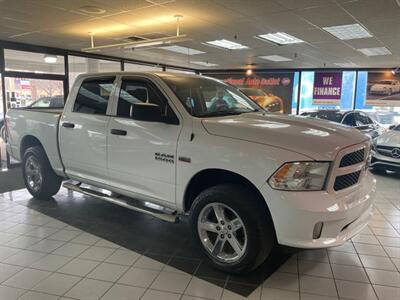 2014 RAM 1500 Express-CREW CAB-4X4-HEMI   - Photo 37 - Hamilton, OH 45015