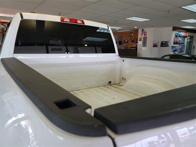 2014 RAM 1500 Express-CREW CAB-4X4-HEMI   - Photo 28 - Hamilton, OH 45015