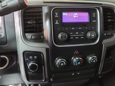 2014 RAM 1500 Express-CREW CAB-4X4-HEMI   - Photo 24 - Hamilton, OH 45015