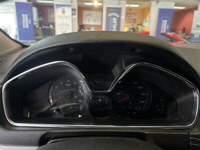 2017 Chevrolet Traverse LT 4DR SUV w/1LT   - Photo 12 - Hamilton, OH 45015