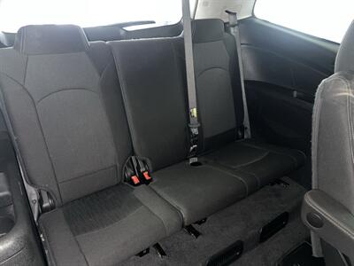 2017 Chevrolet Traverse LT 4DR SUV w/1LT   - Photo 23 - Hamilton, OH 45015