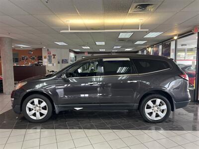 2017 Chevrolet Traverse LT 4DR SUV w/1LT   - Photo 2 - Hamilton, OH 45015