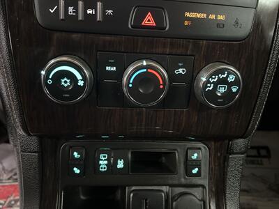 2017 Chevrolet Traverse LT 4DR SUV w/1LT   - Photo 17 - Hamilton, OH 45015