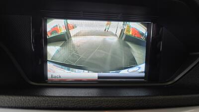 2013 Mercedes-Benz E 350 Luxury 4MATIC 4DR SEDAN AWD   - Photo 17 - Hamilton, OH 45015