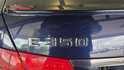 2013 Mercedes-Benz E 350 Luxury 4MATIC 4DR SEDAN AWD   - Photo 30 - Hamilton, OH 45015
