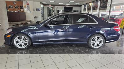 2013 Mercedes-Benz E 350 Luxury 4MATIC 4DR SEDAN AWD   - Photo 2 - Hamilton, OH 45015