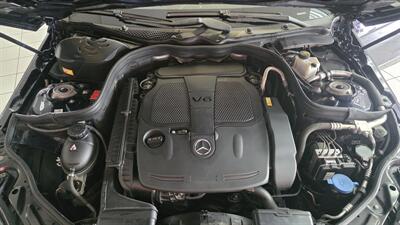 2013 Mercedes-Benz E 350 Luxury 4MATIC 4DR SEDAN AWD   - Photo 29 - Hamilton, OH 45015