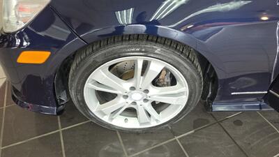 2013 Mercedes-Benz E 350 Luxury 4MATIC 4DR SEDAN AWD   - Photo 33 - Hamilton, OH 45015