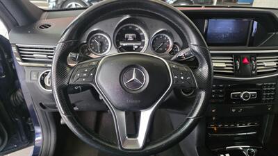 2013 Mercedes-Benz E 350 Luxury 4MATIC 4DR SEDAN AWD   - Photo 14 - Hamilton, OH 45015