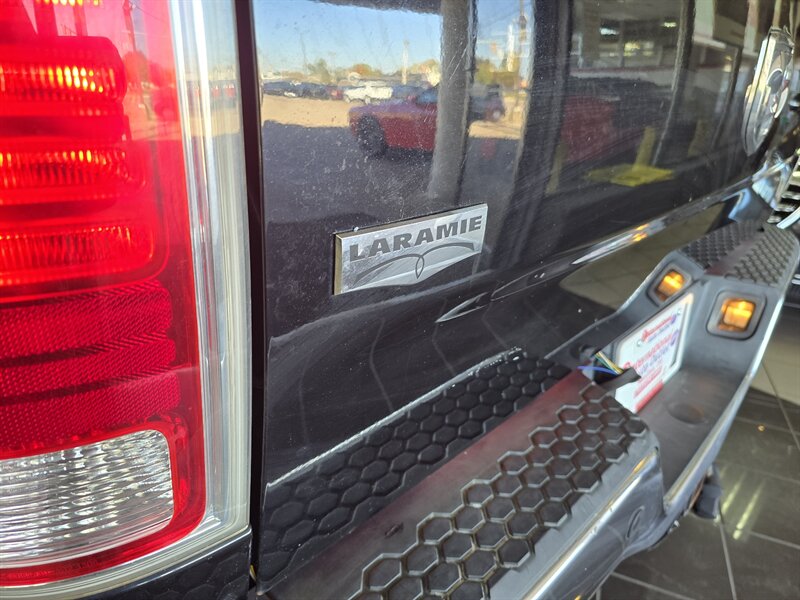2013 RAM 1500 LARAMIE 4DR CREW CAB 4X4 - Photo 33 - Hamilton, OH 45015