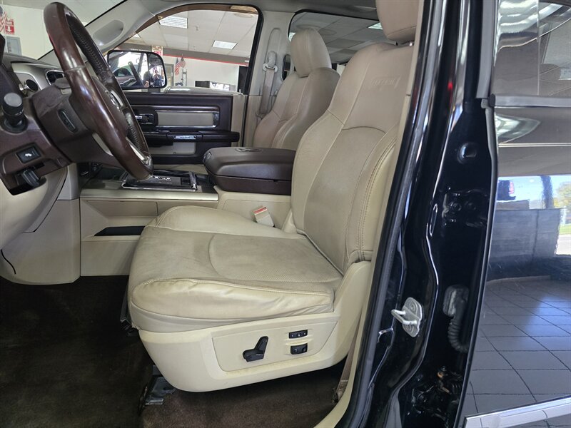 2013 RAM 1500 LARAMIE 4DR CREW CAB 4X4 - Photo 10 - Hamilton, OH 45015