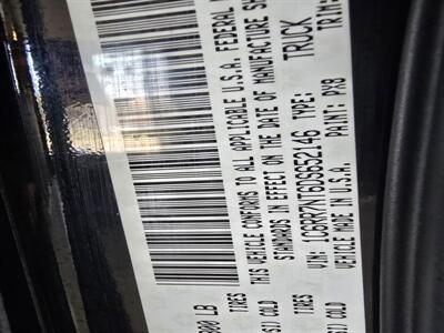 2013 RAM 1500 LARAMIE 4DR CREW CAB 4X4 - Photo 40 - Hamilton, OH 45015