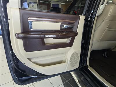 2013 RAM 1500 LARAMIE 4DR CREW CAB 4X4 - Photo 11 - Hamilton, OH 45015