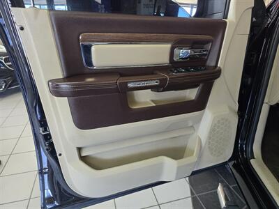 2013 RAM 1500 LARAMIE 4DR CREW CAB 4X4 - Photo 8 - Hamilton, OH 45015