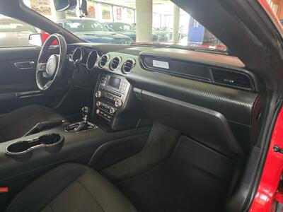 2017 Ford Mustang V6   - Photo 11 - Hamilton, OH 45015