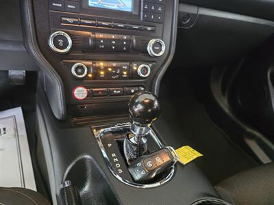 2017 Ford Mustang V6   - Photo 17 - Hamilton, OH 45015