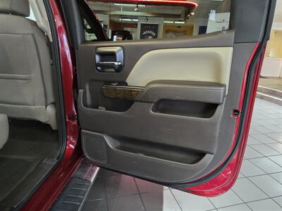 2018 Chevrolet Silverado 1500 LT-CREW CAB-4X4   - Photo 15 - Hamilton, OH 45015