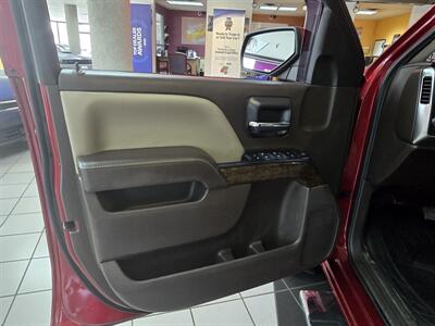 2018 Chevrolet Silverado 1500 LT-CREW CAB-4X4   - Photo 7 - Hamilton, OH 45015