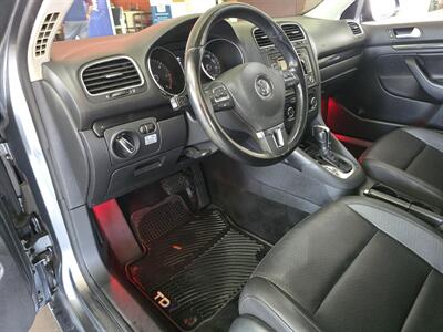 2014 Volkswagen Jetta SportWagen TDI   - Photo 8 - Hamilton, OH 45015