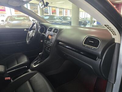 2014 Volkswagen Jetta SportWagen TDI   - Photo 13 - Hamilton, OH 45015