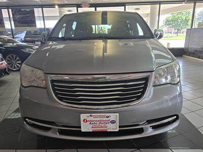 2013 Chrysler Town & Country Touring-L Plus 4DR MINI-VAN   - Photo 3 - Hamilton, OH 45015