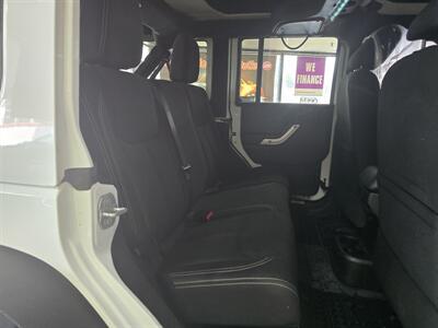 2015 Jeep Wrangler Sahara 4DR SUV 4X4 - Photo 16 - Hamilton, OH 45015