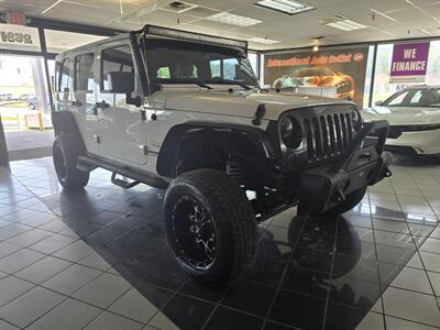2015 Jeep Wrangler Sahara 4DR SUV 4X4 - Photo 3 - Hamilton, OH 45015