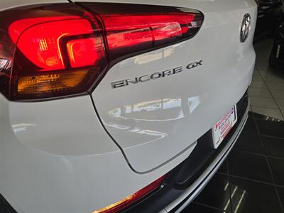 2021 Buick Encore GX Preferred 4DR CROSSOVER   - Photo 27 - Hamilton, OH 45015