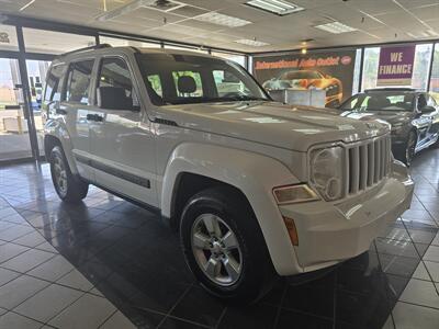 2012 Jeep Liberty Sport 4DR SUV 4X4   - Photo 3 - Hamilton, OH 45015