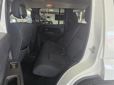 2012 Jeep Liberty Sport 4DR SUV 4X4   - Photo 11 - Hamilton, OH 45015