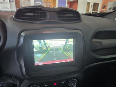 2020 Jeep Renegade Trailhawk 4DR SUV 4X4   - Photo 27 - Hamilton, OH 45015