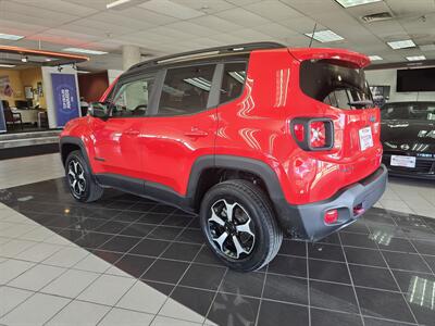 2020 Jeep Renegade Trailhawk 4DR SUV 4X4   - Photo 6 - Hamilton, OH 45015