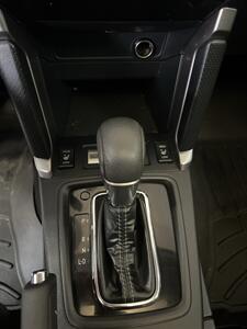 2018 Subaru Forester 2.5i Touring   - Photo 15 - Hamilton, OH 45015